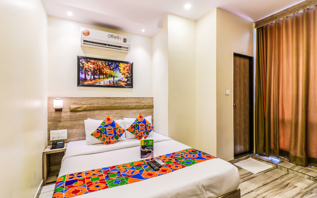 FabHotel Aksa International