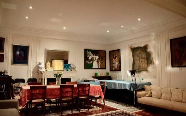 Stunning 4 Bedroom Flat in Sloane Square