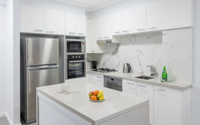 Meriton Suites Bondi Junction