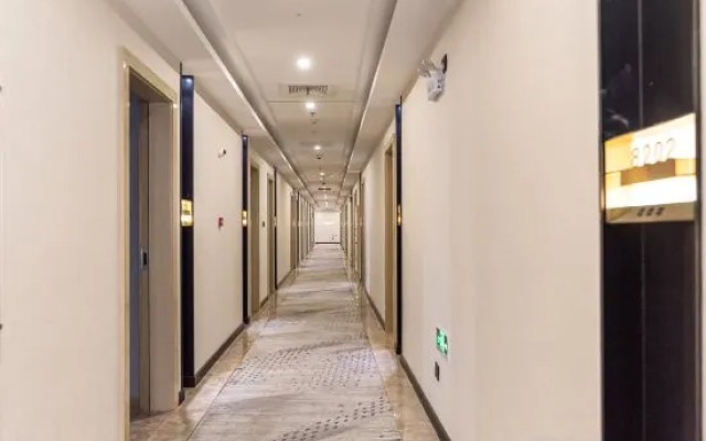 Su Shi Light Luxury Hotel (Shanghai Wujiaochang Fudan University Branch)