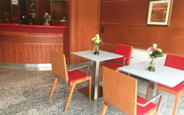 Domus Grand Hotel