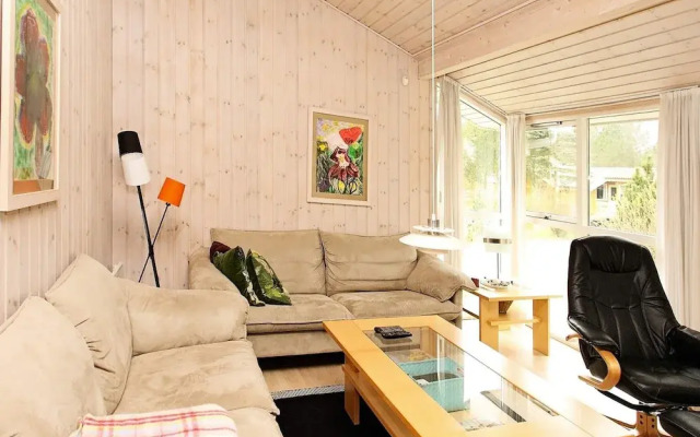 8 Person Holiday Home in Albaek