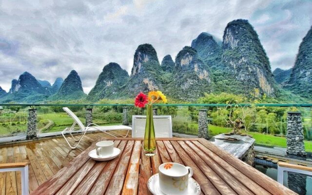 Yangshuo Yulong River Gauche Hotel