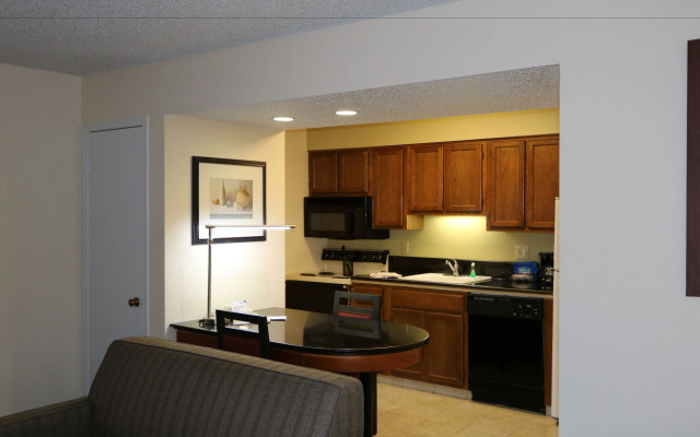 FairBridge Inn & Suites - Akron Copley Township - West