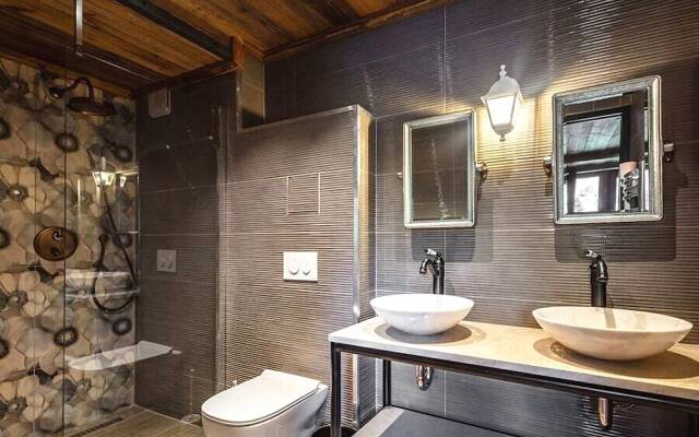 Chalet Raven Co-living
