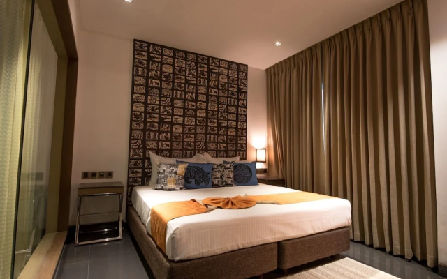 Hotel Gallery 67