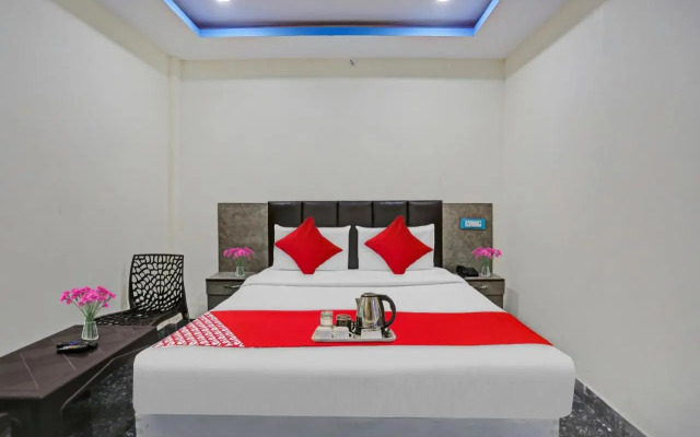 OYO Flagship 70297 Royal Palace Guest House