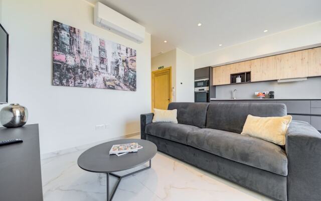 Mayfair by Premier Suites MT
