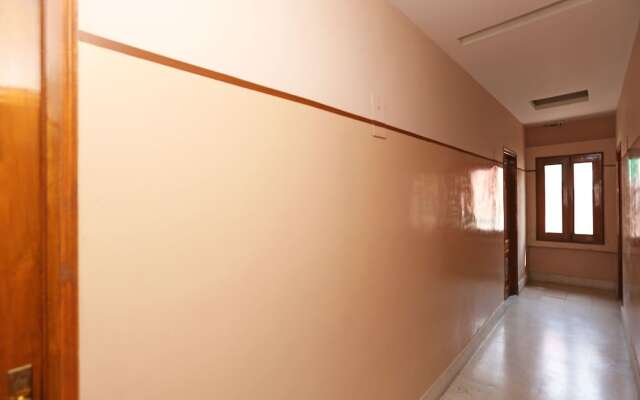 Oyo 18287 Akshya Hotel