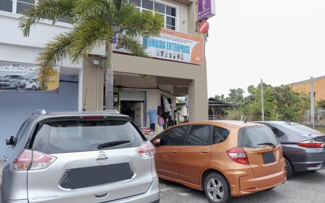 OYO 90180 Gemilang Hotel Kerteh