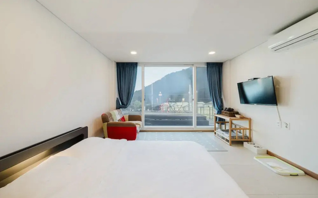Gapyeong Gaedaek Pension