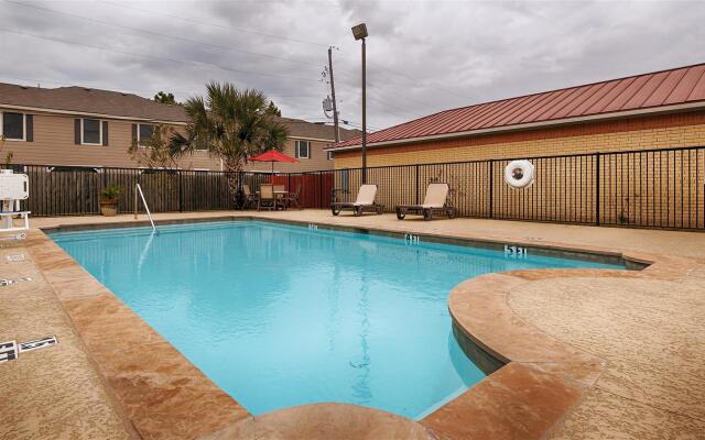 Best Western Lockhart Hotel & Suites