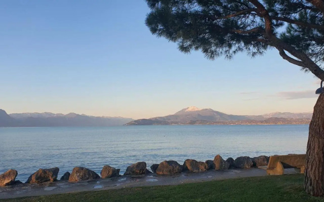 Villa Lago 5