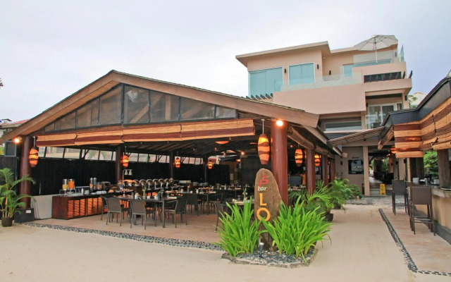 Two Seasons Boracay Resort