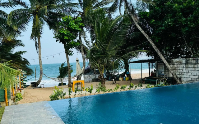 Frangipani Beach Villa