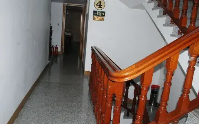 Haoyan Hostel