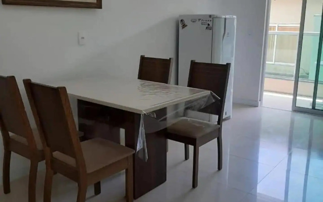 Excelente apartamento em Caiobá/PR a 450 m do mar!
