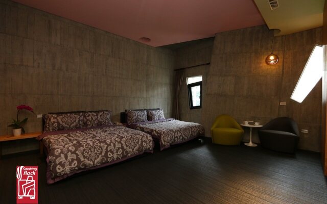 Smoking Rock Resort