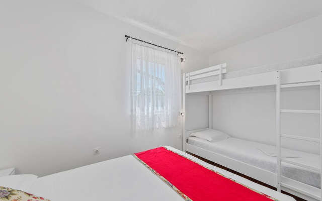 Superior Apartment Tania 6