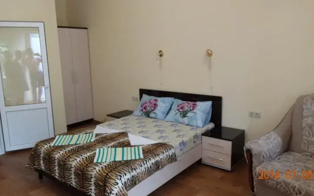 Nadezhda Guest House