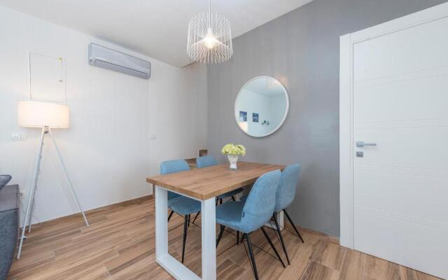 Luxury Apartments - La Vir 5& 6