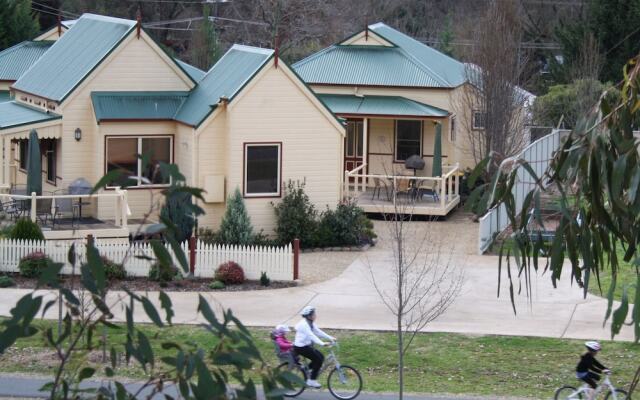Autumn Affair Cottages