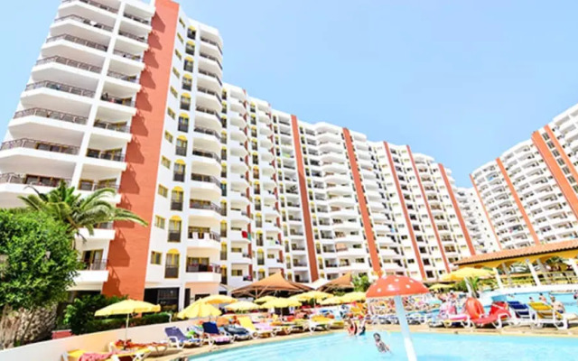 Praia da Rocha River View 740