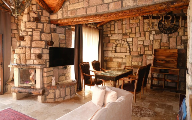 İznik Taş Mahal