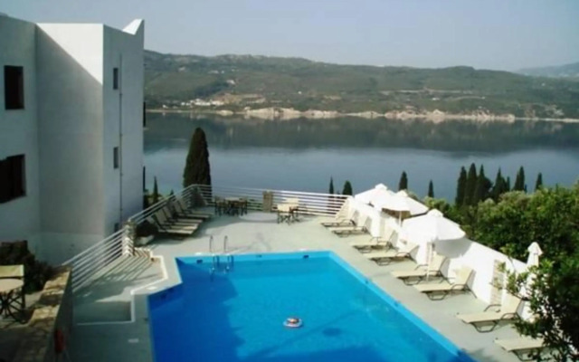 Scorpios Hotel & Suites
