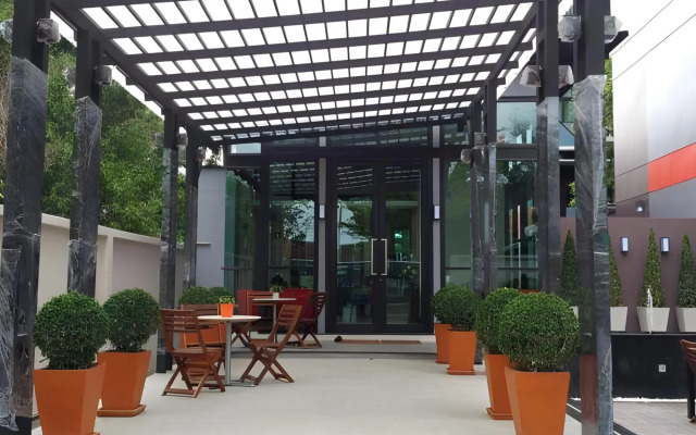 Woodroof Residence Rangsit