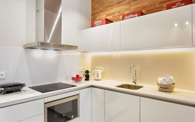 UD Apartments - Marina Vintage with balcony (3BR)