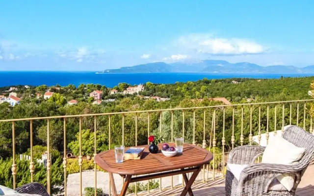 Island View in Antipata
