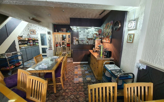 Windsor House Hotel