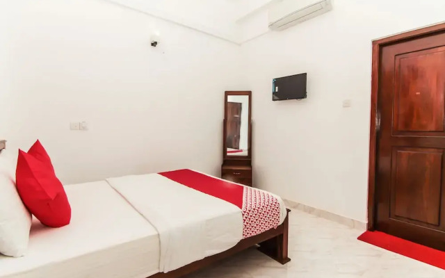 Oyo 127 Eestee Rest - Negombo