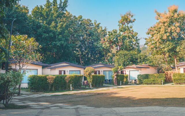 Manu Maharani Resort Corbett