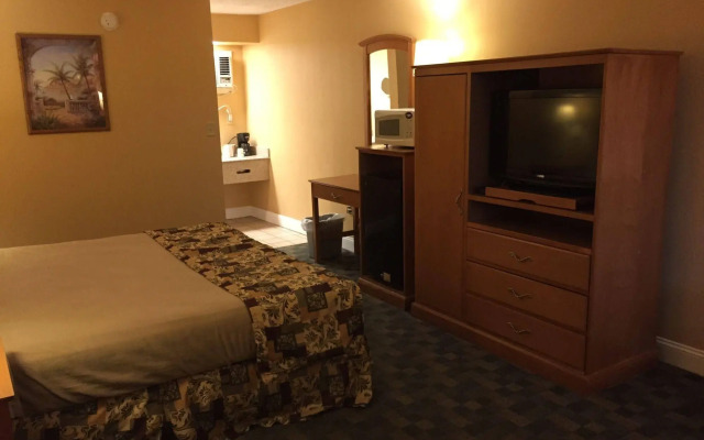 Wildwood Inn Tropical Dome & Theme Suites