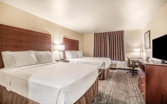 Cobblestone Hotel & Suites - Urbana