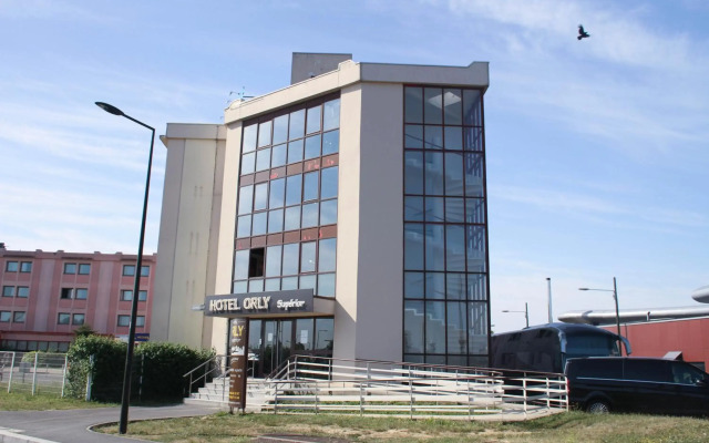 Hôtel Orly Superior