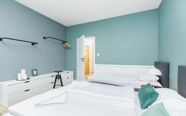 Old Town Rakowicka by Renters