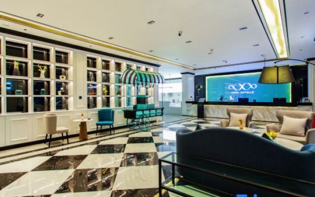 Xana Hotelle Hotel (Kangding Xinduqiao Town)