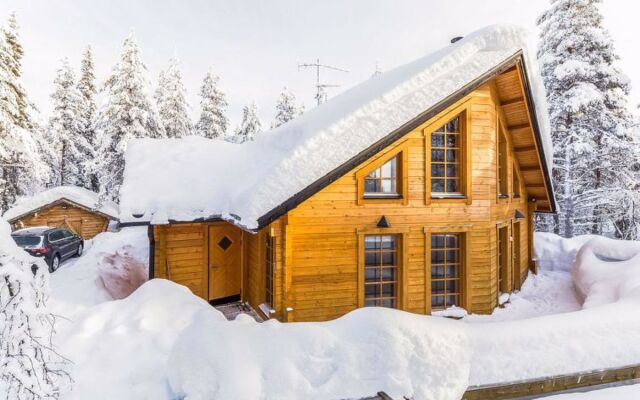 Sarah dreamhome in lapland