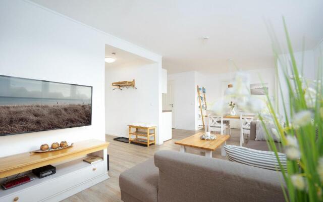 Memelstraße 7 Buhne