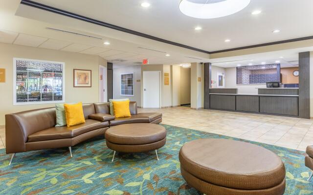 Candlewood Suites Aurora-Naperville by IHG