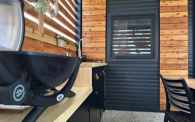 MAGNOLIA HOUSE by the RIVER