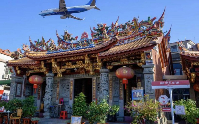 Yingshang·High-end LOFT Hotel Apartment (Longsheng Building, Xiang'an District)