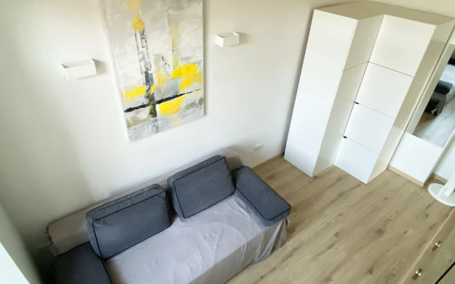 Studio Apt Orchard on Rokova St