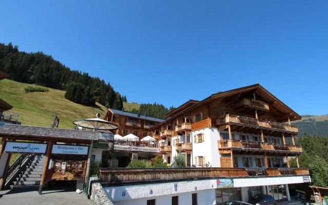 Panorama Chalet 8