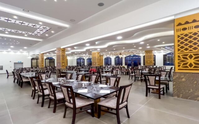 Petra Canyon Hotel