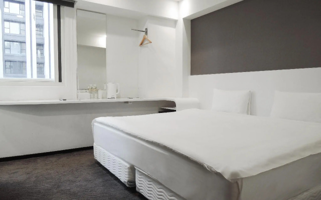 CHECK inn Express Taipei YongKang