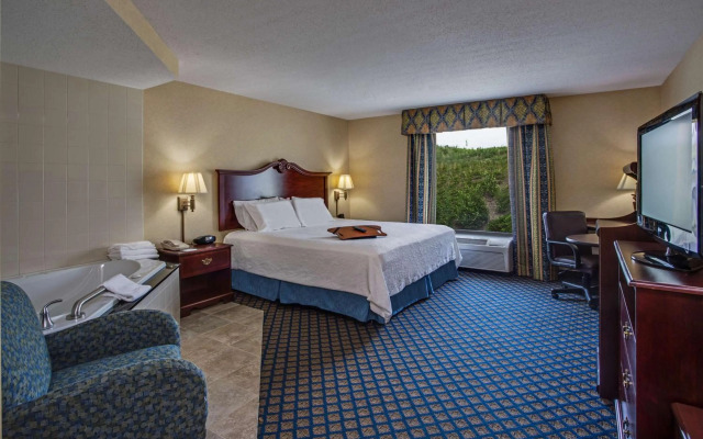 Hampton Inn Clearfield